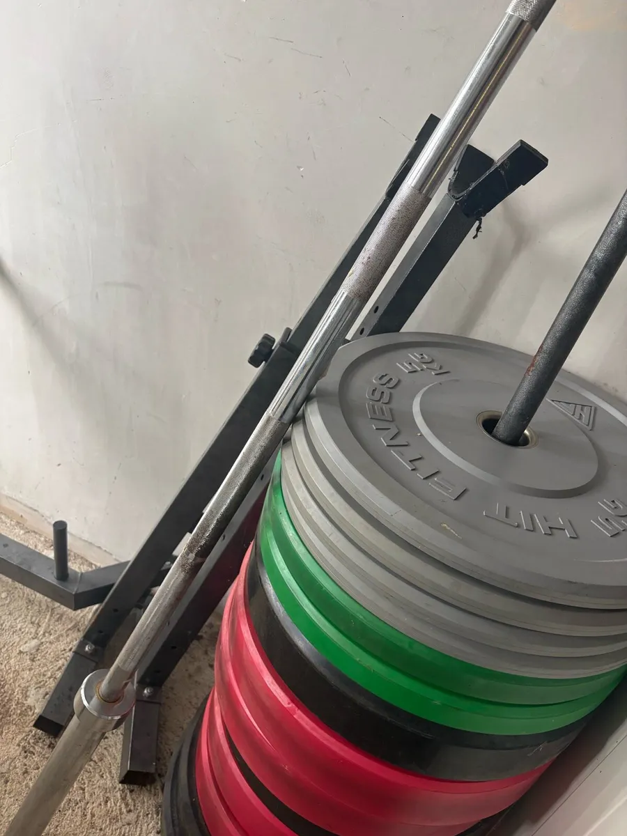 200kg Olympic bumper set + bar + bench” - Image 1