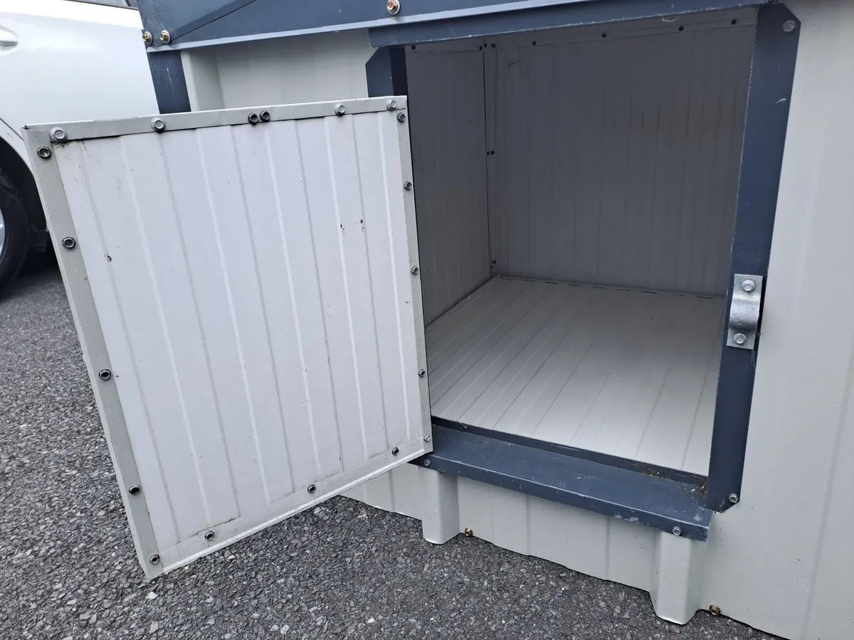 Dog kennel - Image 2