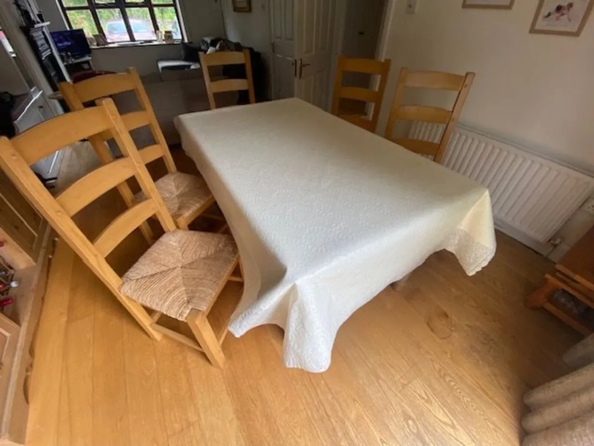 Solid Pine Dining Table & 5 Chairs - Image 3
