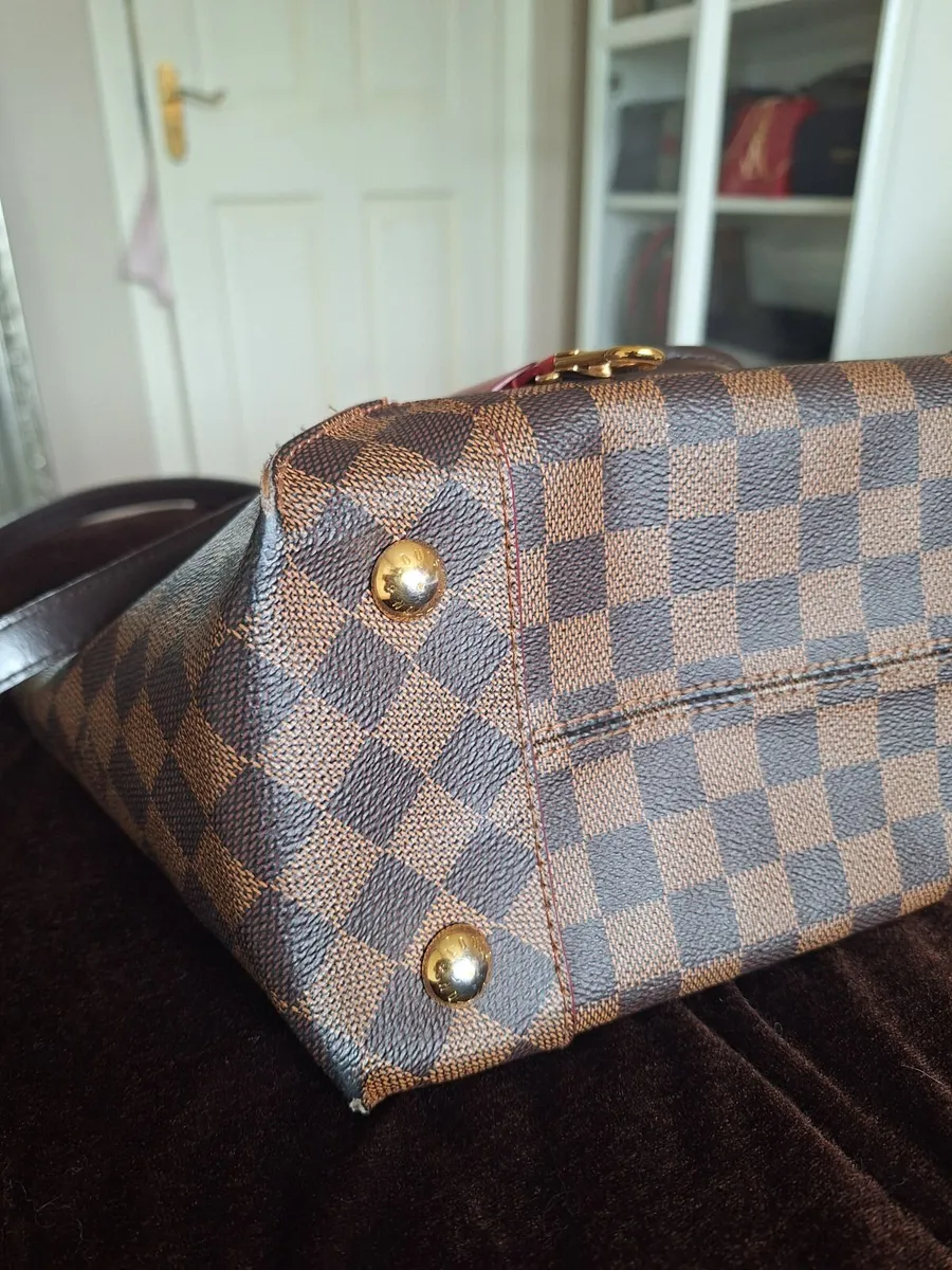 Louis Vuitton tote - Image 3