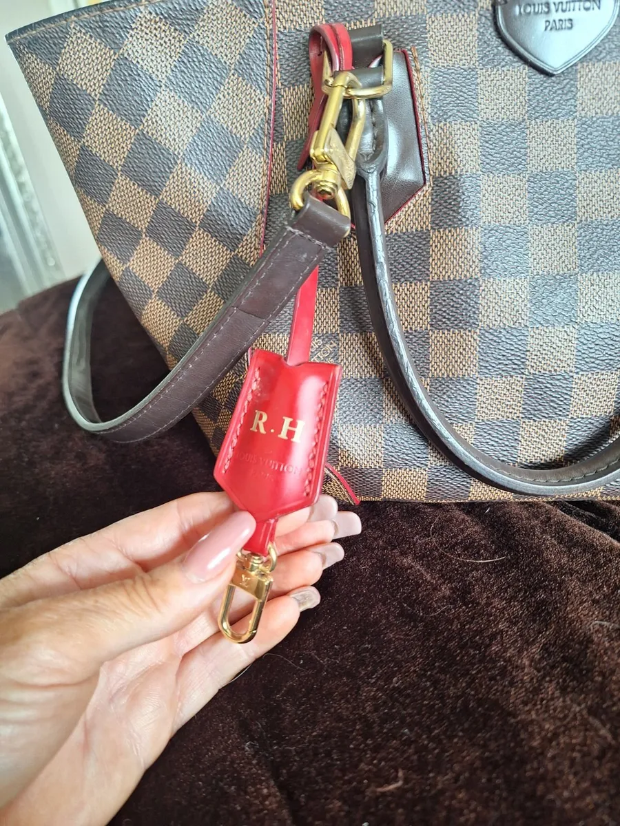 Louis Vuitton tote - Image 2