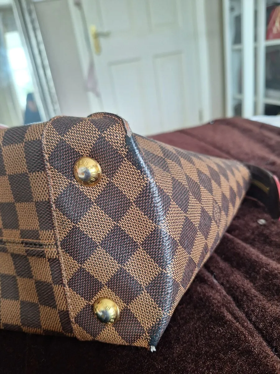 Louis Vuitton tote - Image 4
