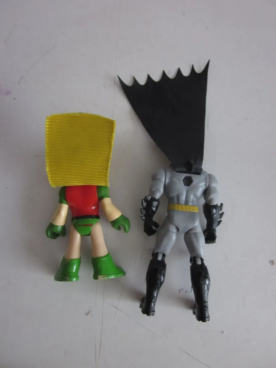 Batman and Robin Figures - Image 4