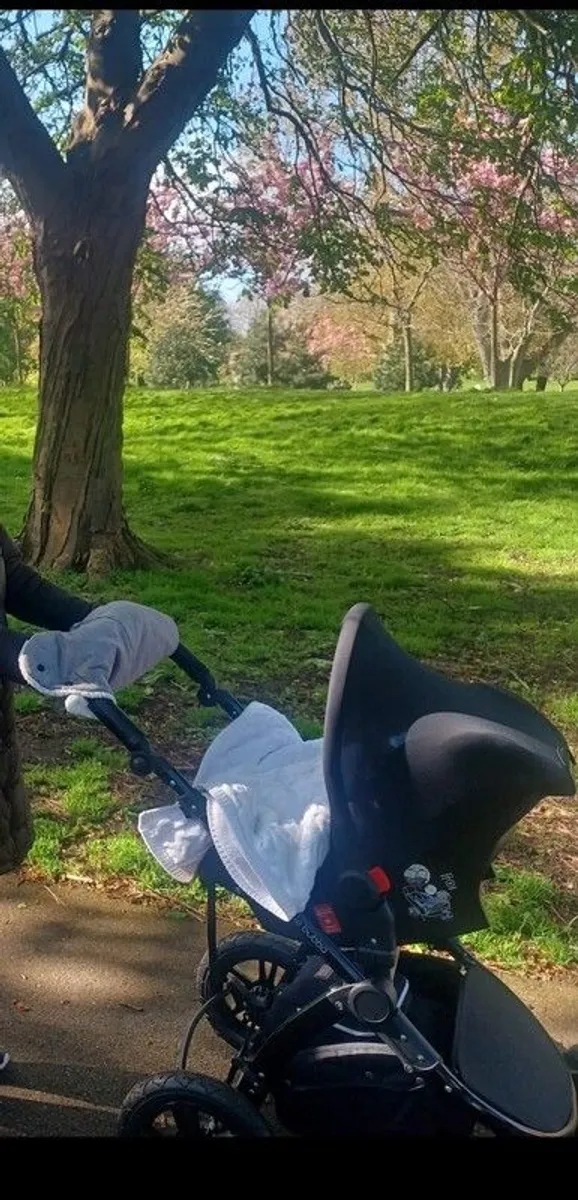 Prams - Image 1