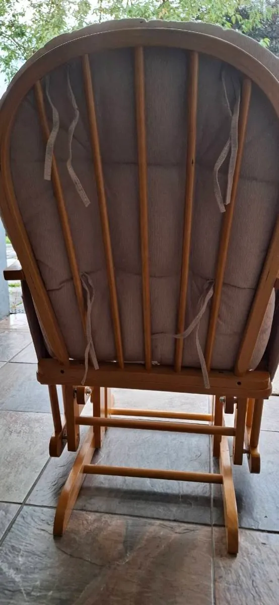Babylo Milan Glider Chair & Matching Rocking Foots - Image 4