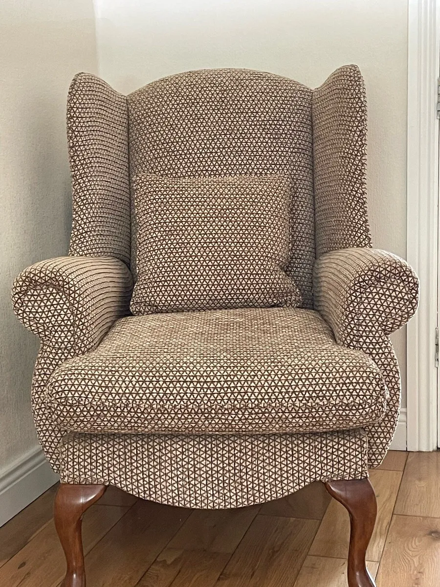 Suite of furniture - Image 3