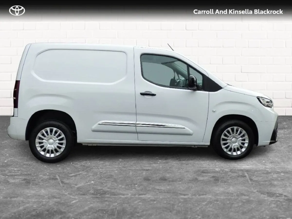 Toyota Proace City City GX SWB 1000kg - Image 3
