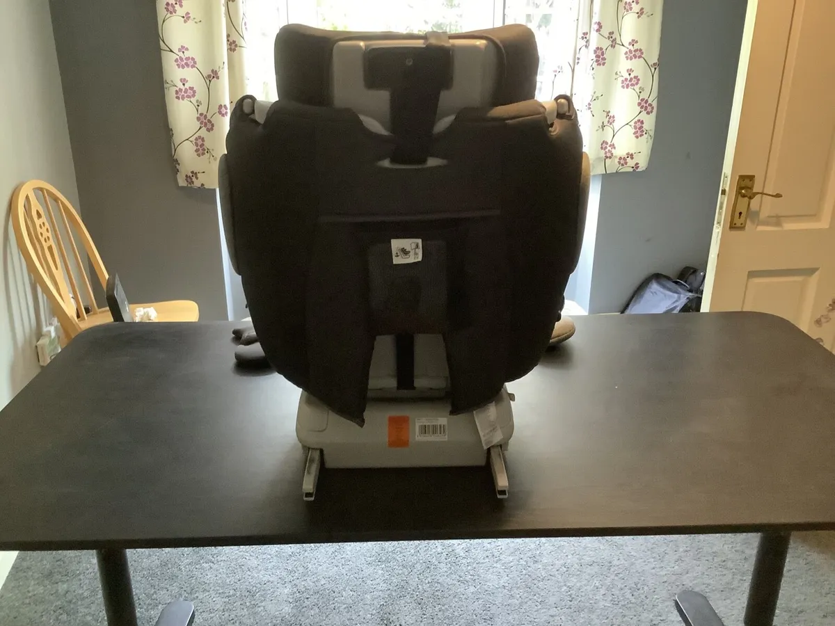 Child car seat - Image 3