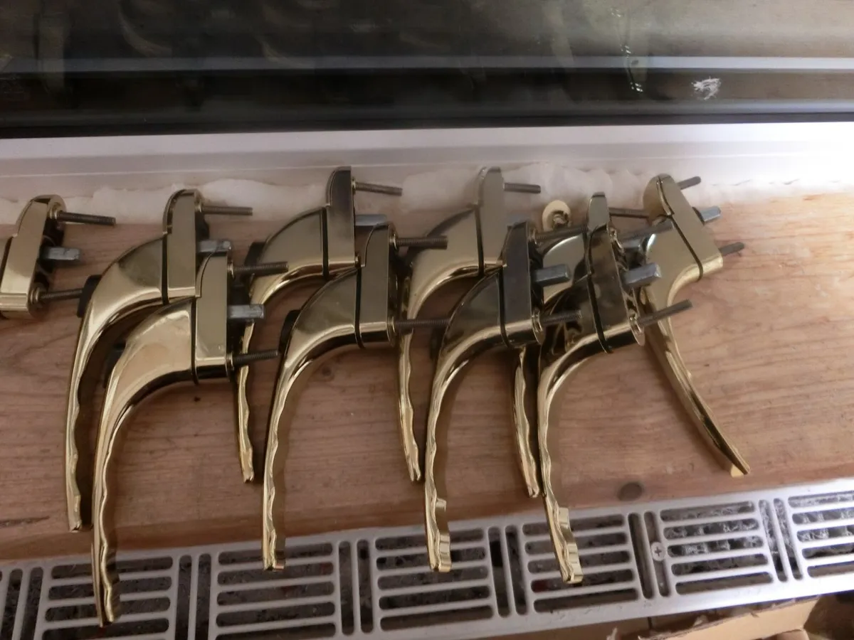 upvc windows handles - Image 1