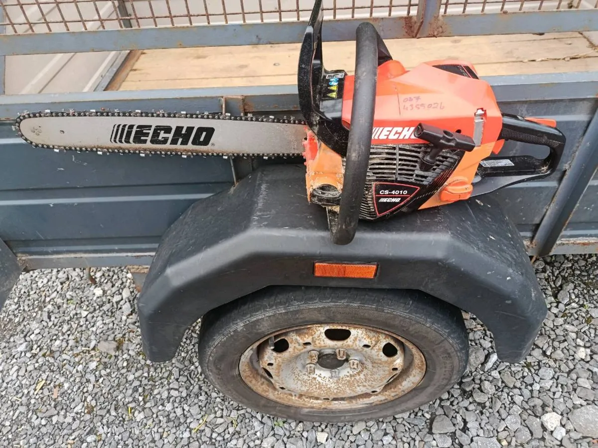 Echo Chainsaw - Image 1