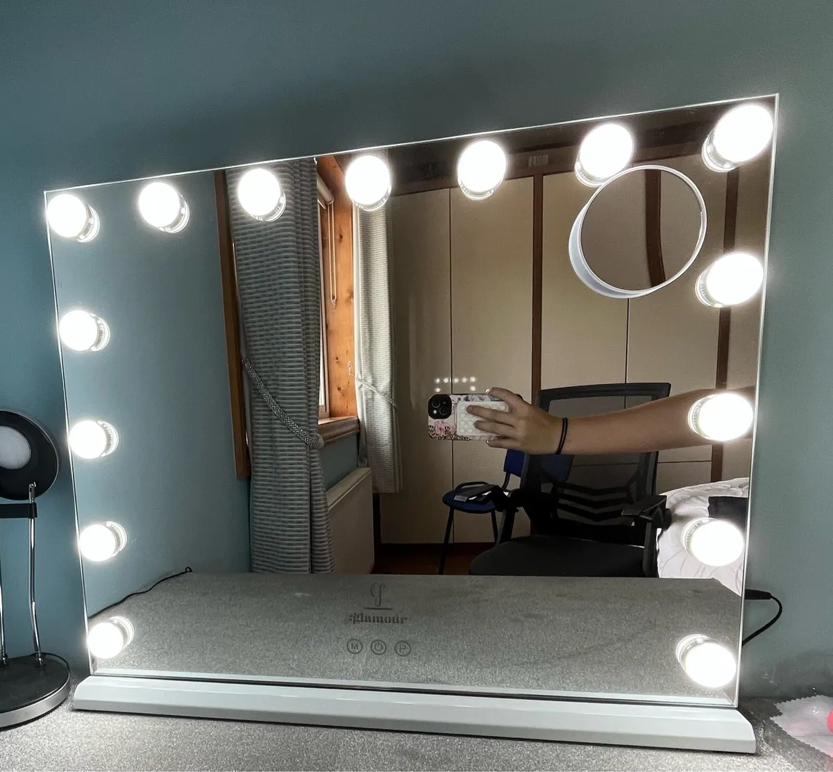 A glamour Hollywood mirror - Image 3