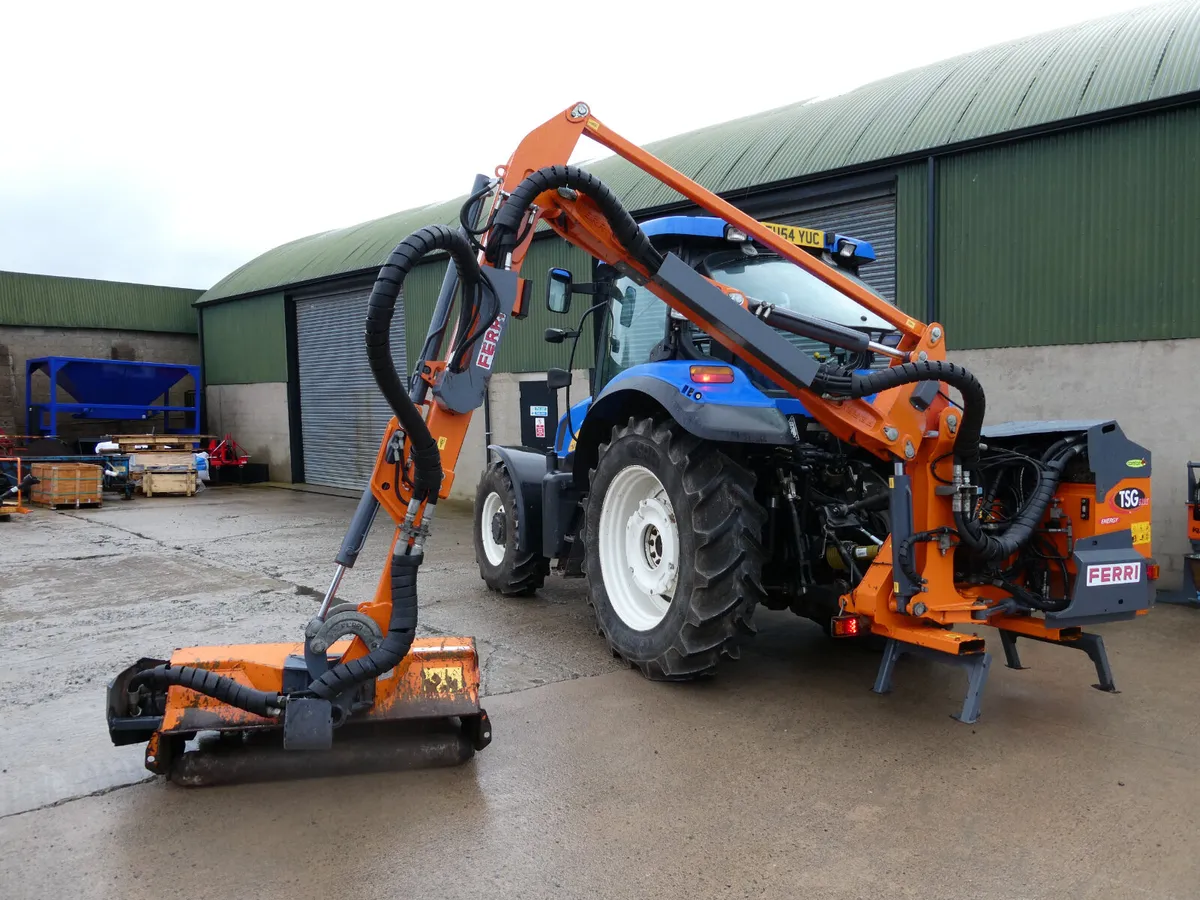Ferri TZ Telescopic hedgecutter - Image 1