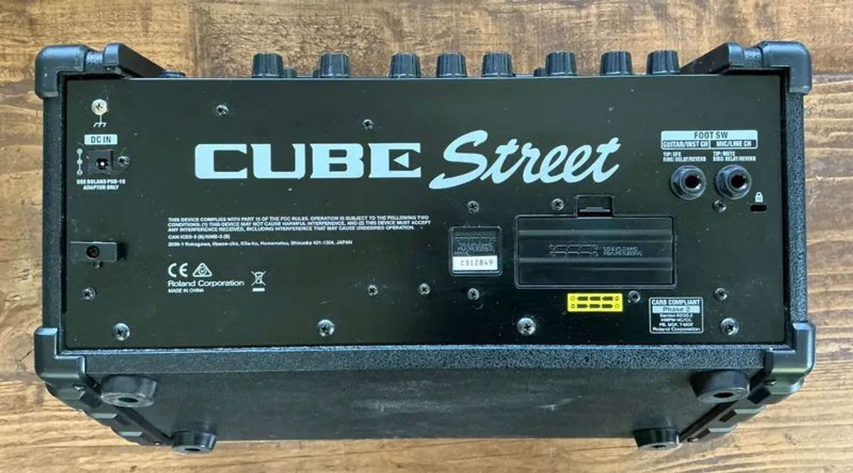 Roland Street Cube (Black) - Image 3