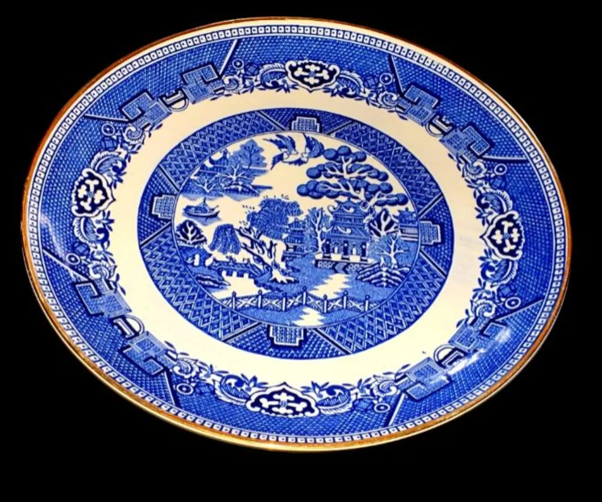 Vintage Arklow Pottery Blue Willow Dinner Plate – - Image 1