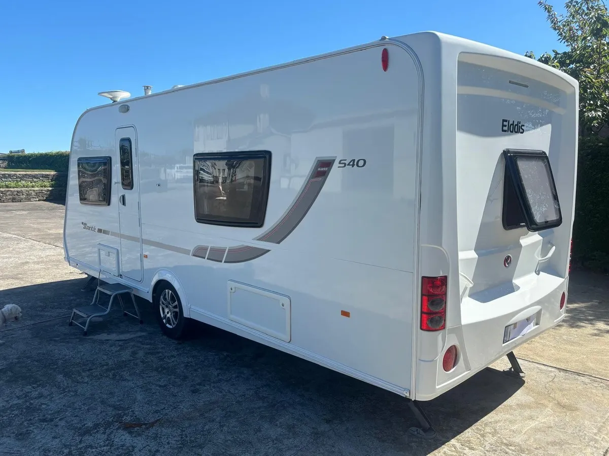 Elddis Avante 540 & Kampa Air Awning. - Image 2