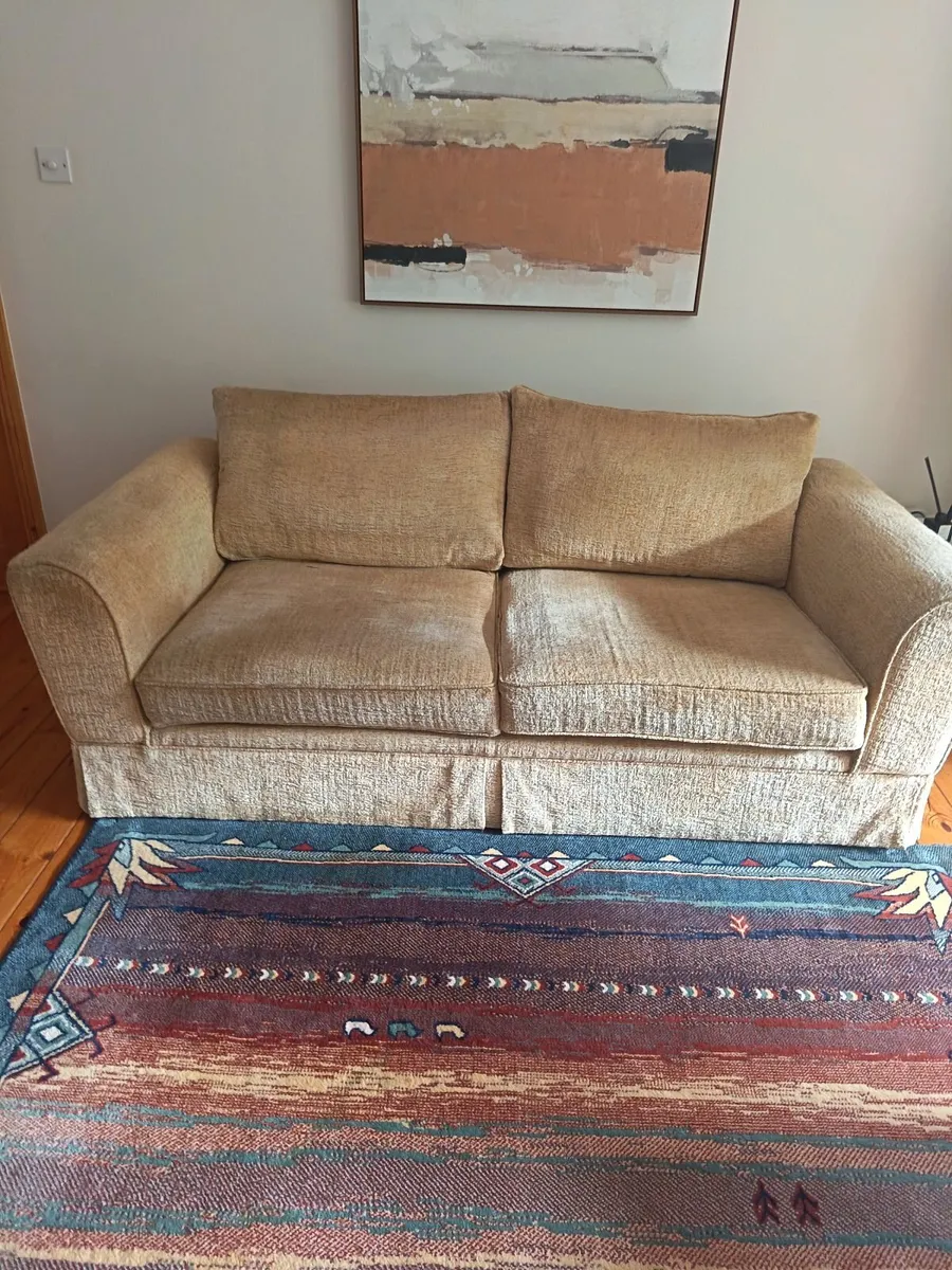 Couch - Image 4
