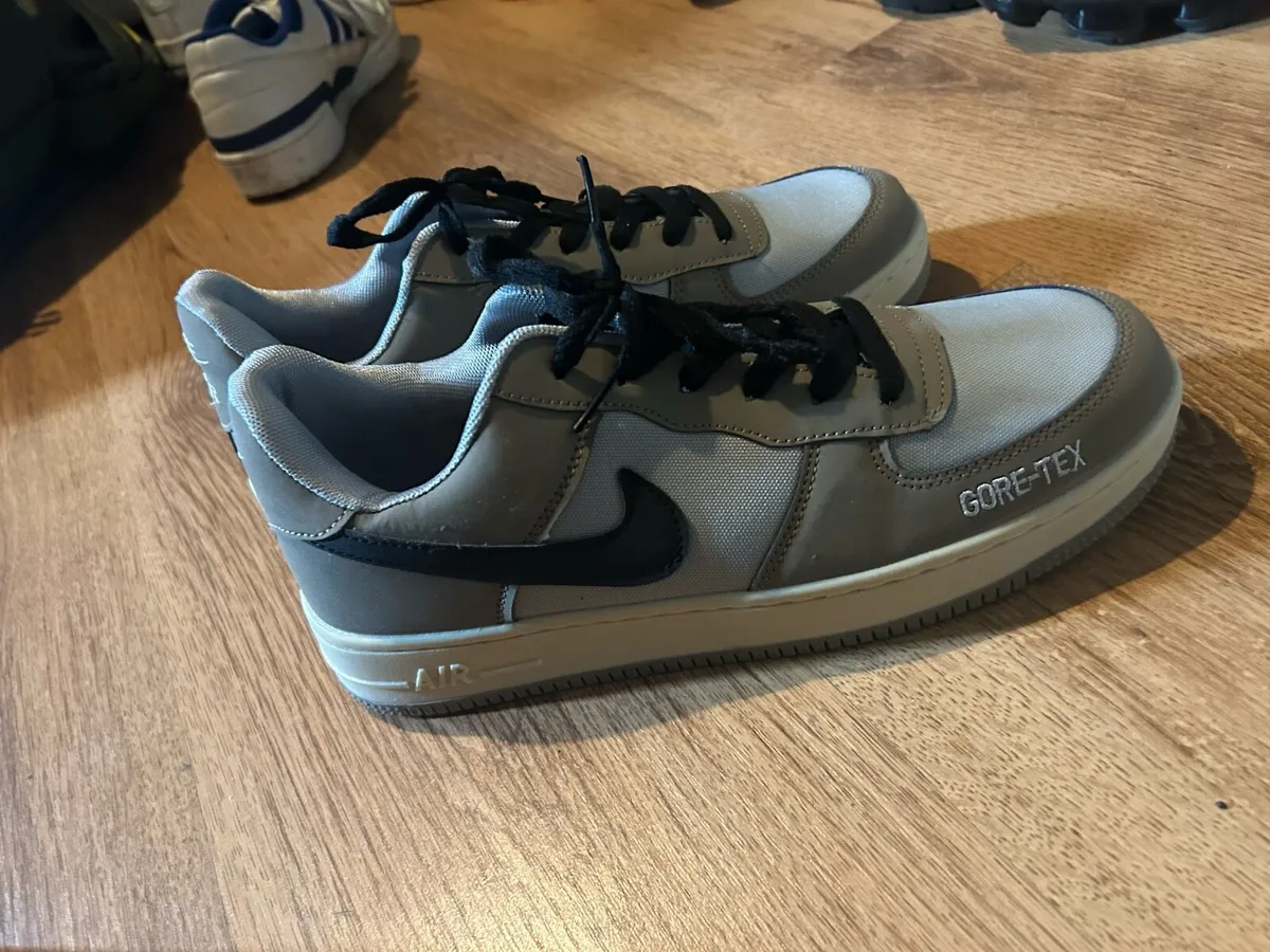 Trainers - Image 1