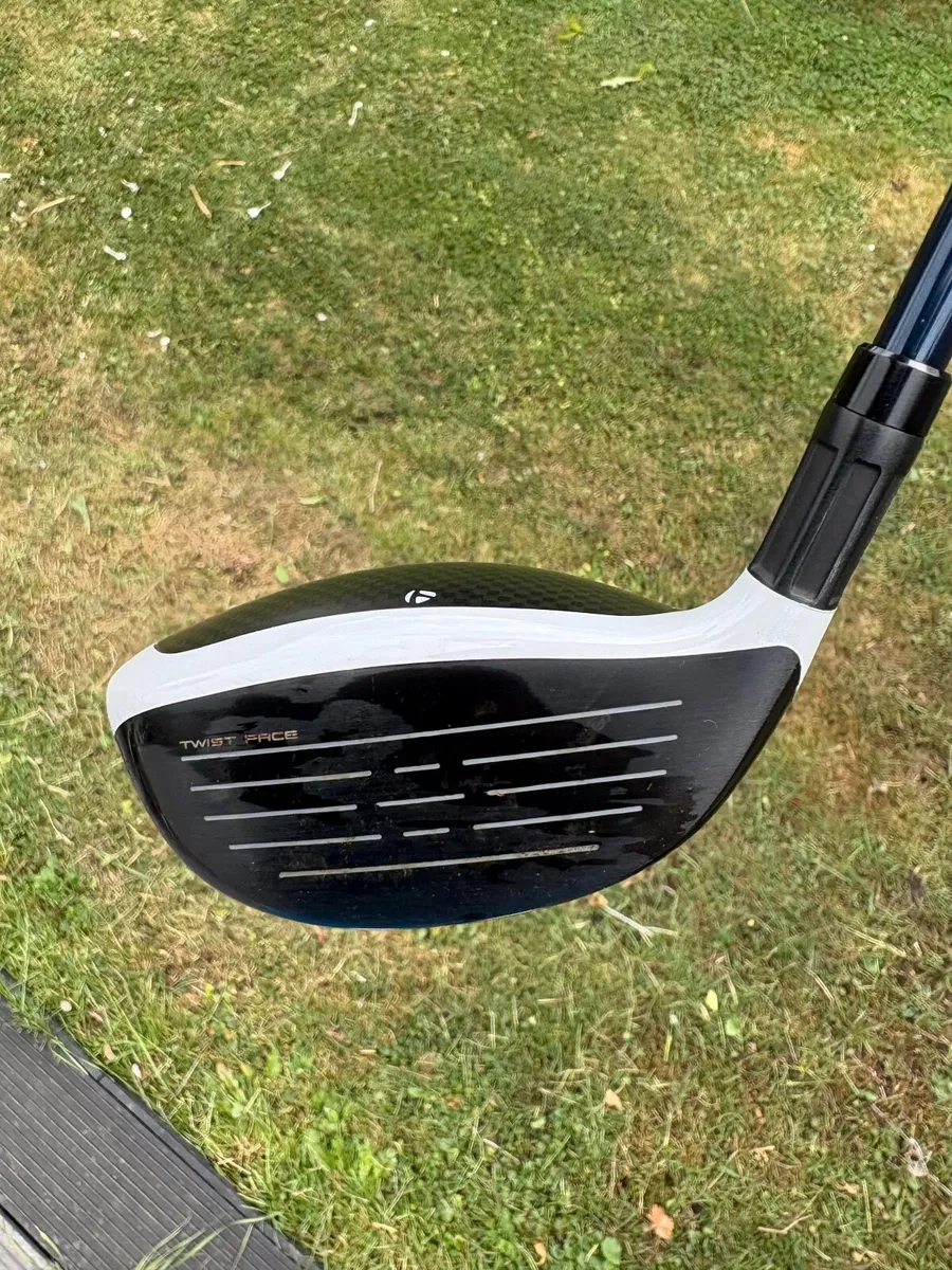 TaylorMade SIM2 Max 3 Wood - Image 2