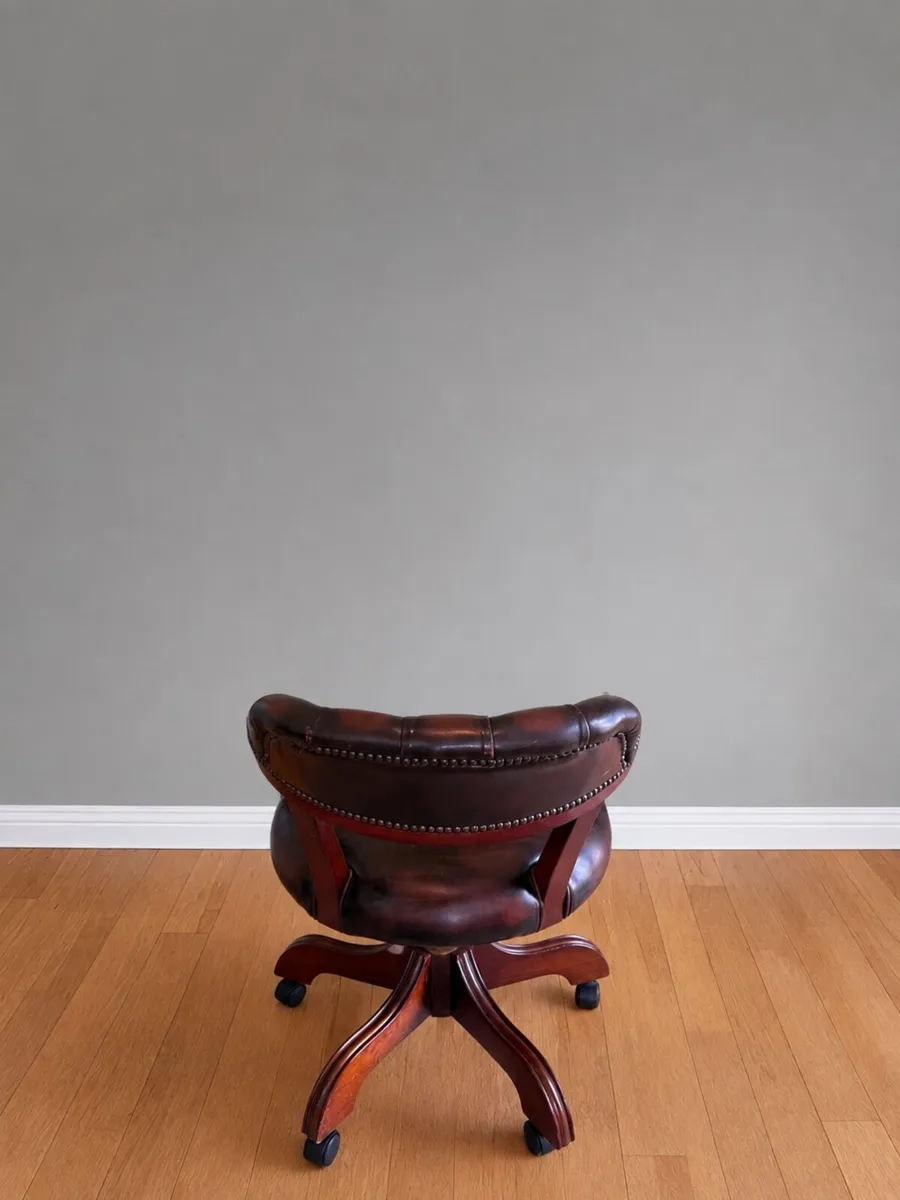 Vintage Chesterfield Captain Chair Brown Leather - Image 2
