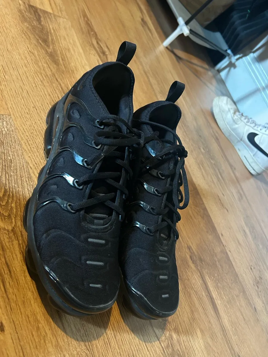 Trainers - Image 2