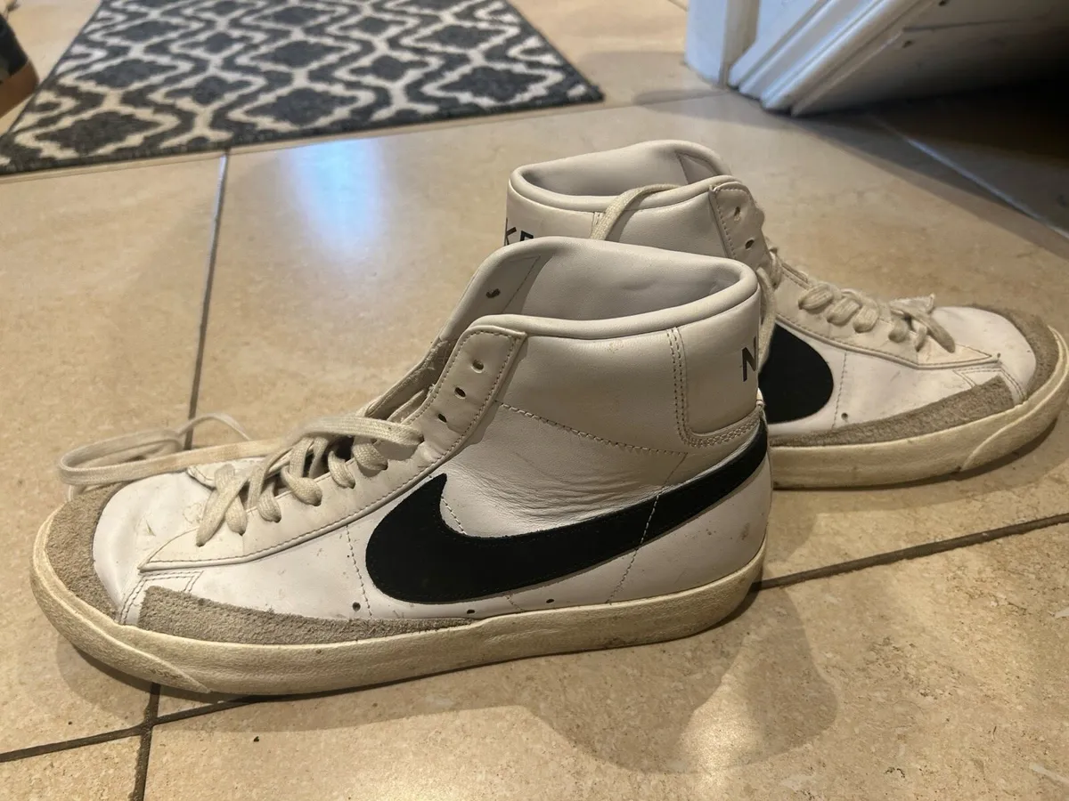 Nike blazers - Image 2