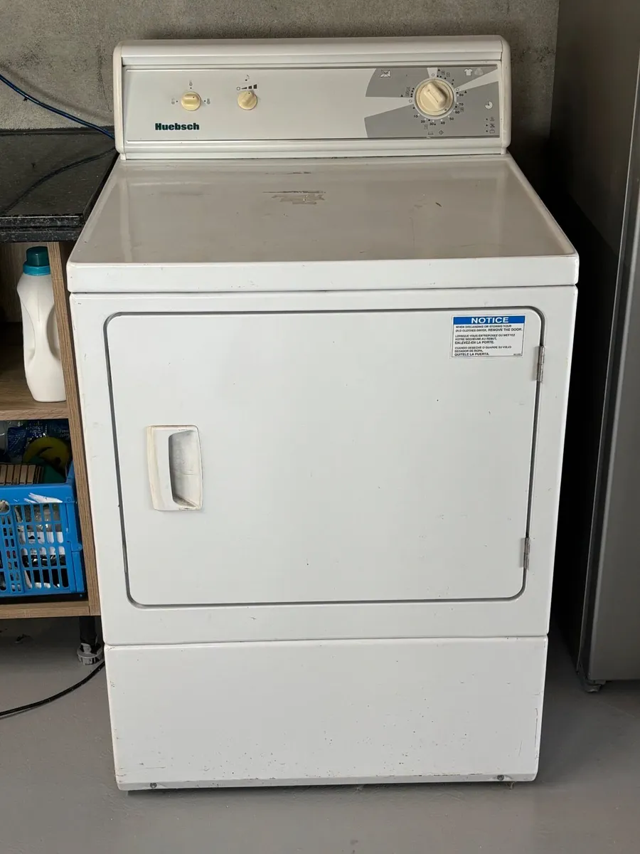 Gas tumble dryer - Image 1