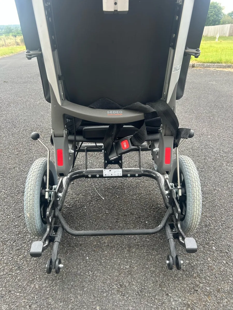 Ibis Breezy Manual Wheelchair - Image 4