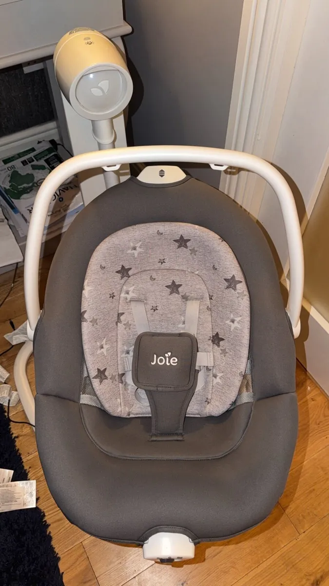 Joie 2 in 1 swing chair - Image 3