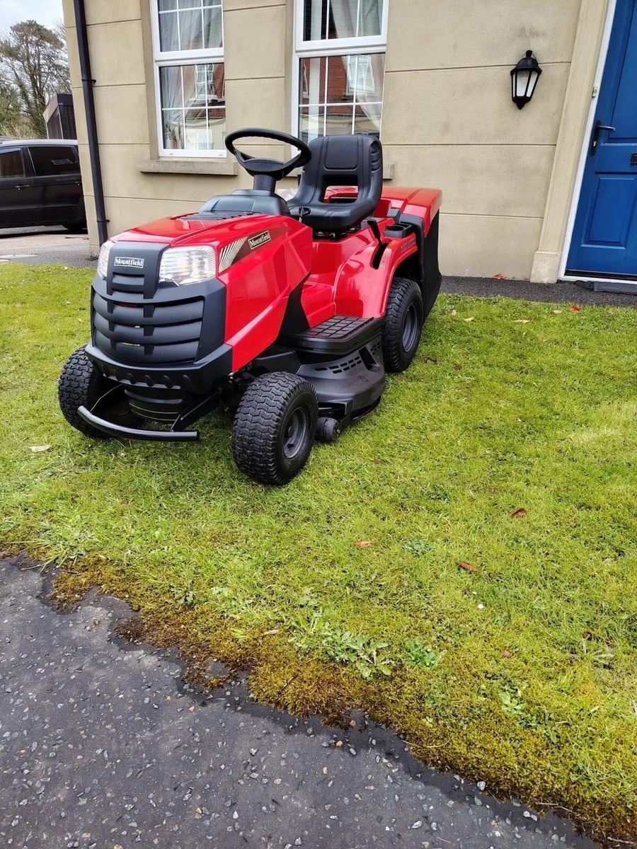 Mountfield ride on lawnmower - Image 2