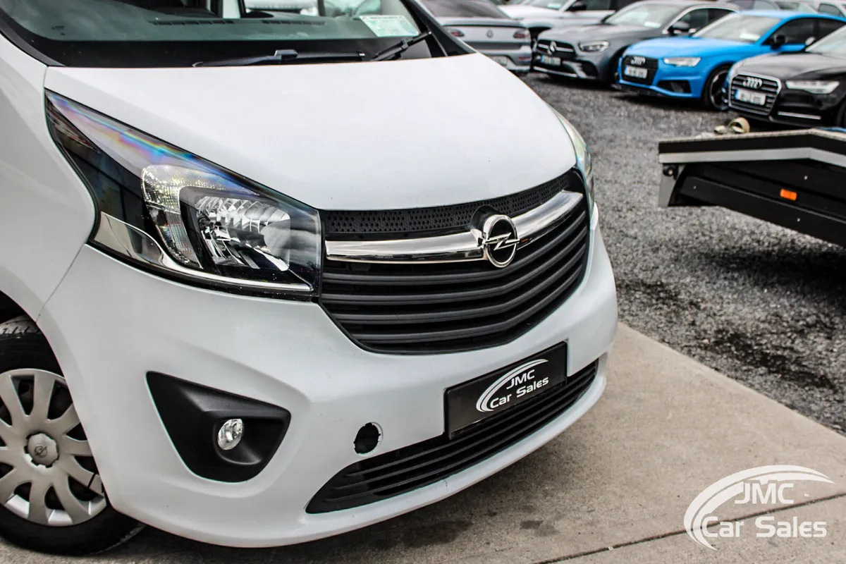 2019 OPEL VIVARIO  LWB - Image 4
