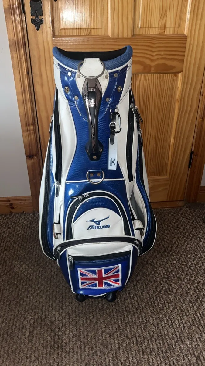 Luke Donald Tour Bag - Image 1