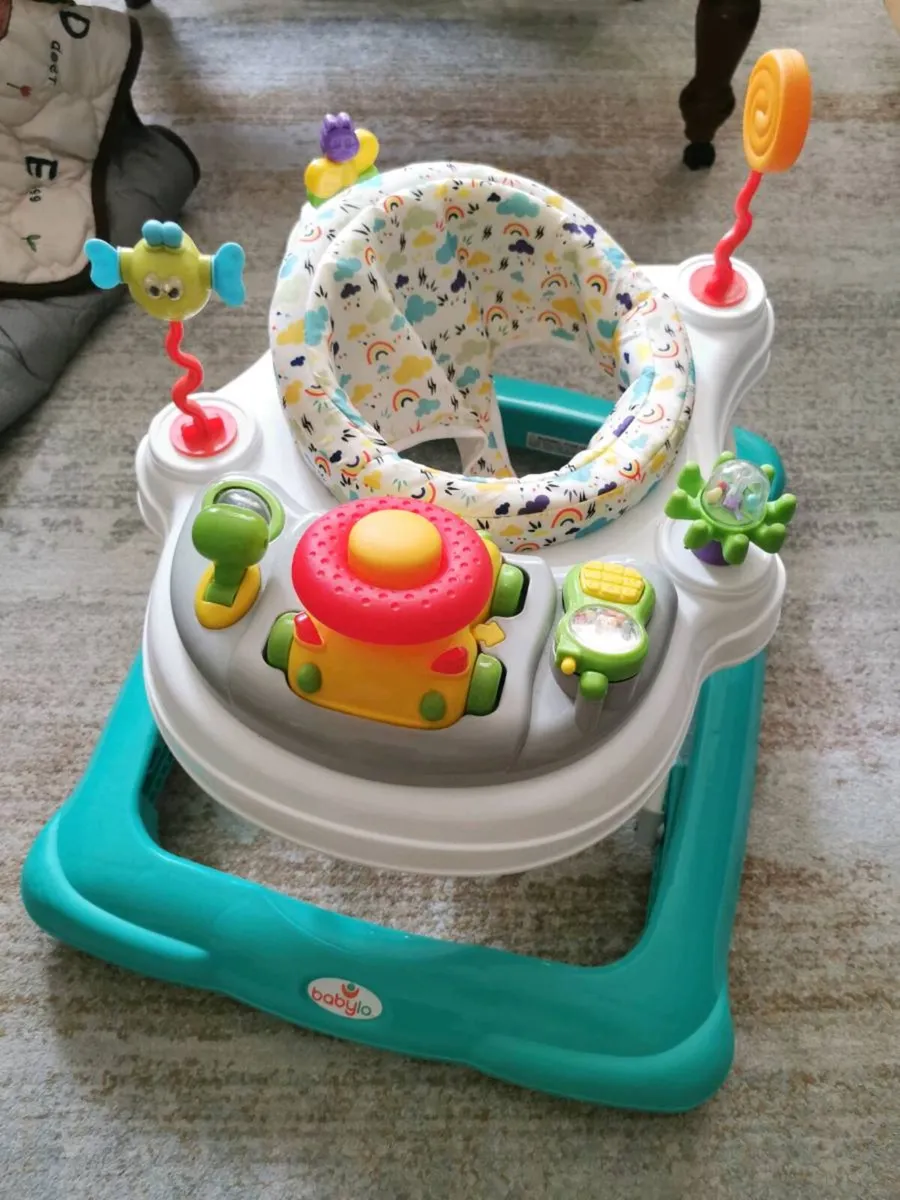Baby walker - Image 2