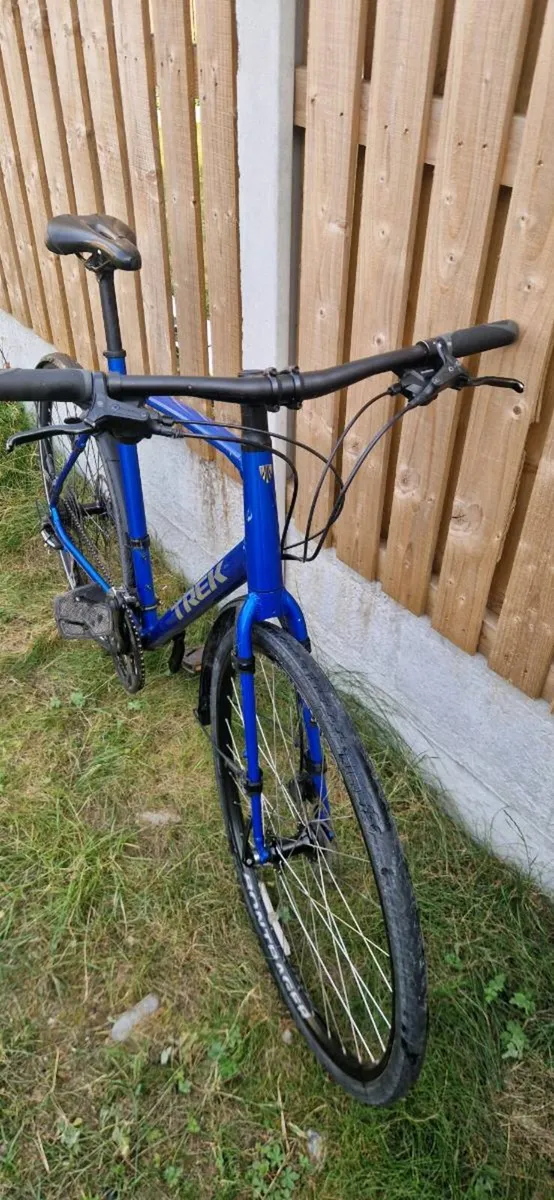 Trek fx 2 ( delivery )( serviced ) - Image 3