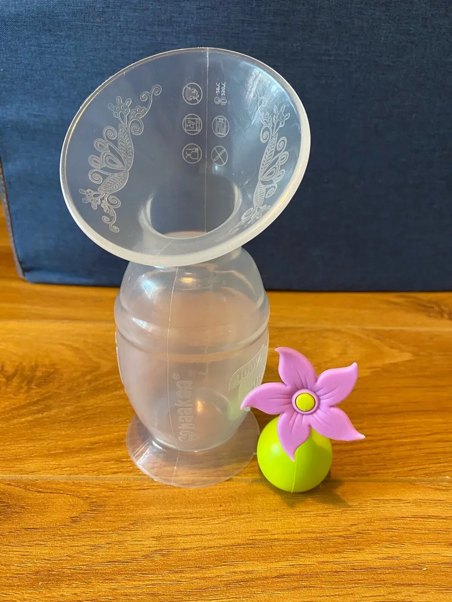 Hakaa Silicone Breast Pump+Stopper+Bottle Warmer - Image 2