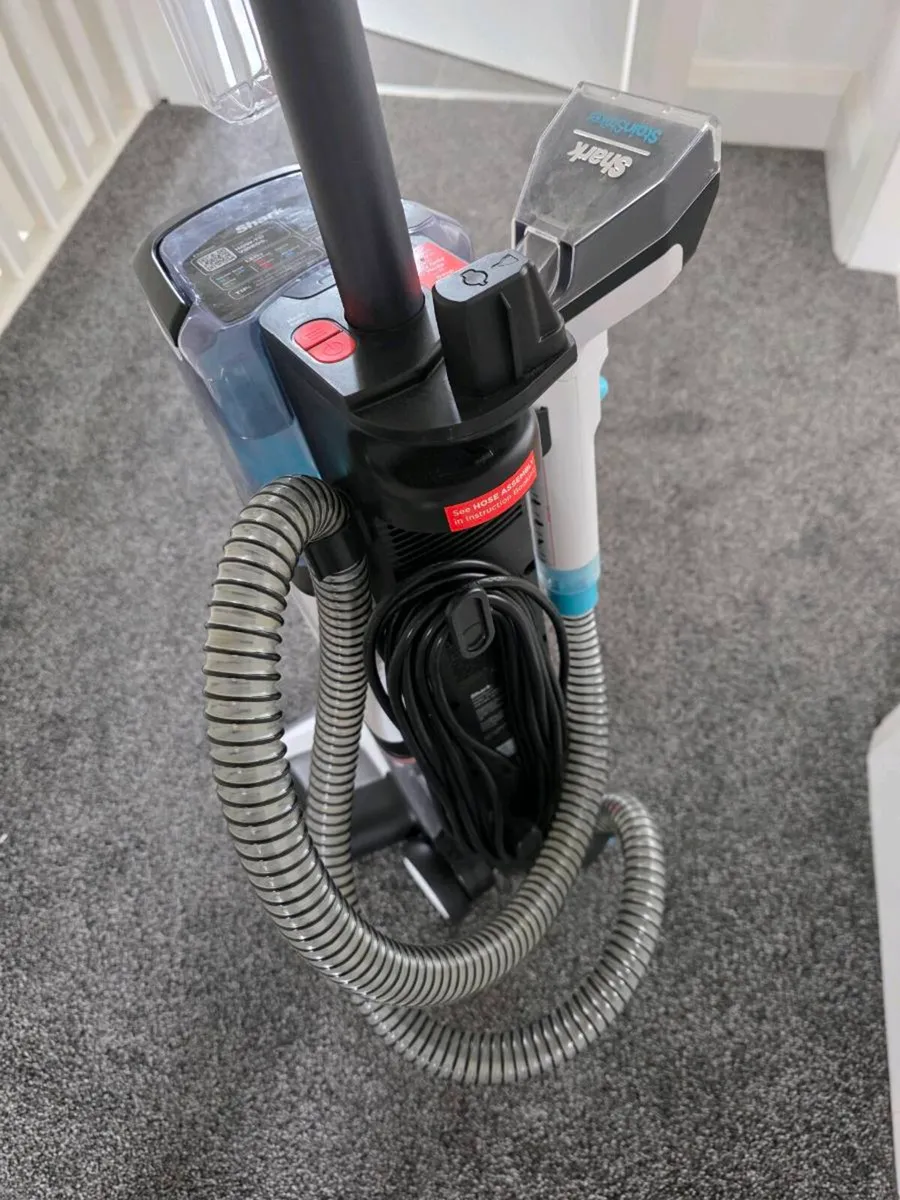 Shark CarpetXpert Deep Carpet Cleaner - Image 4