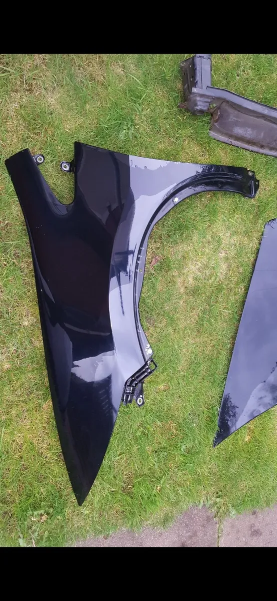 Honda fn2 civic  parts doors wings lights skirts - Image 2