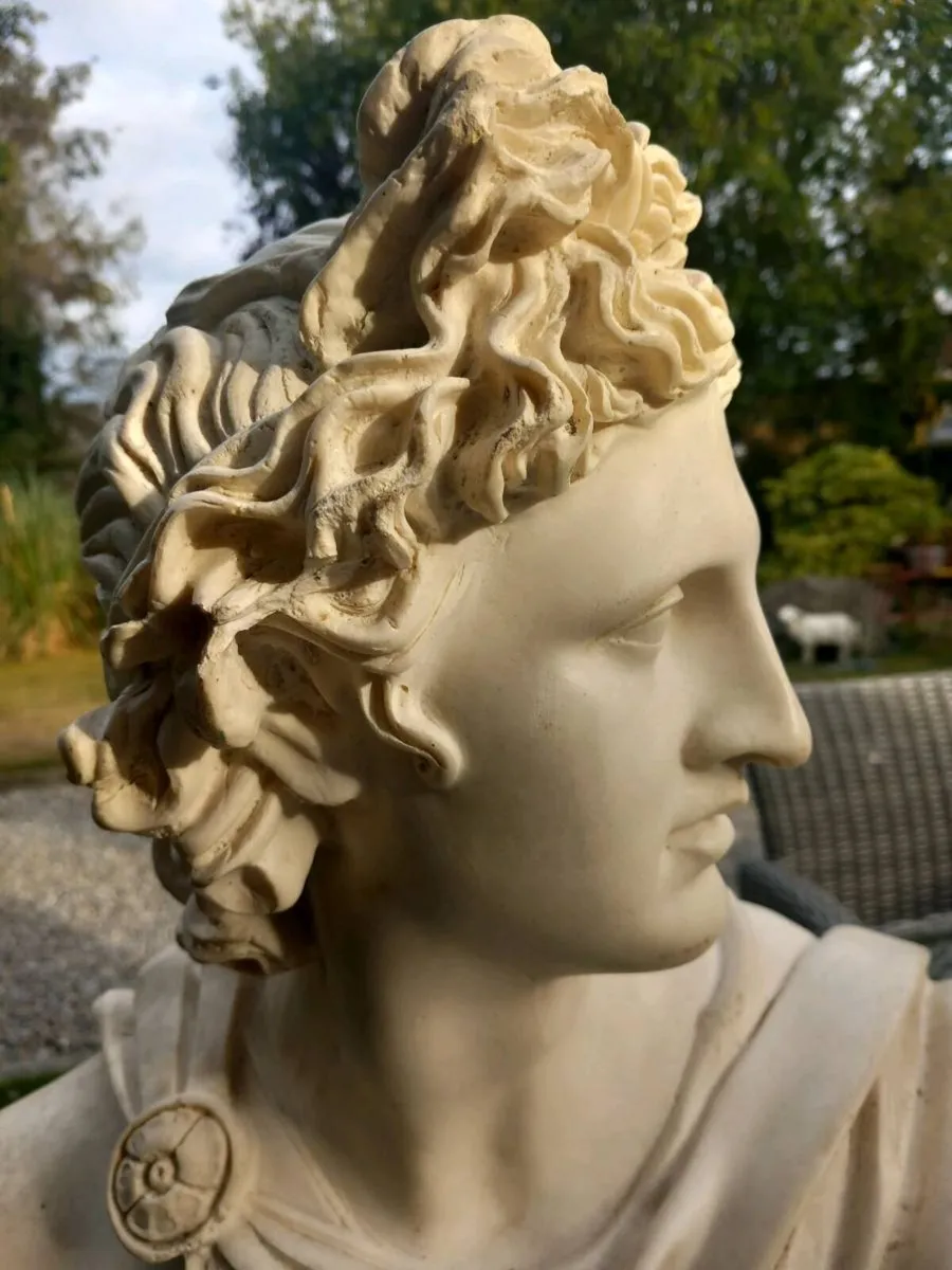 Apollo bust, v v heavy, beautiful piece, D18 - Image 2