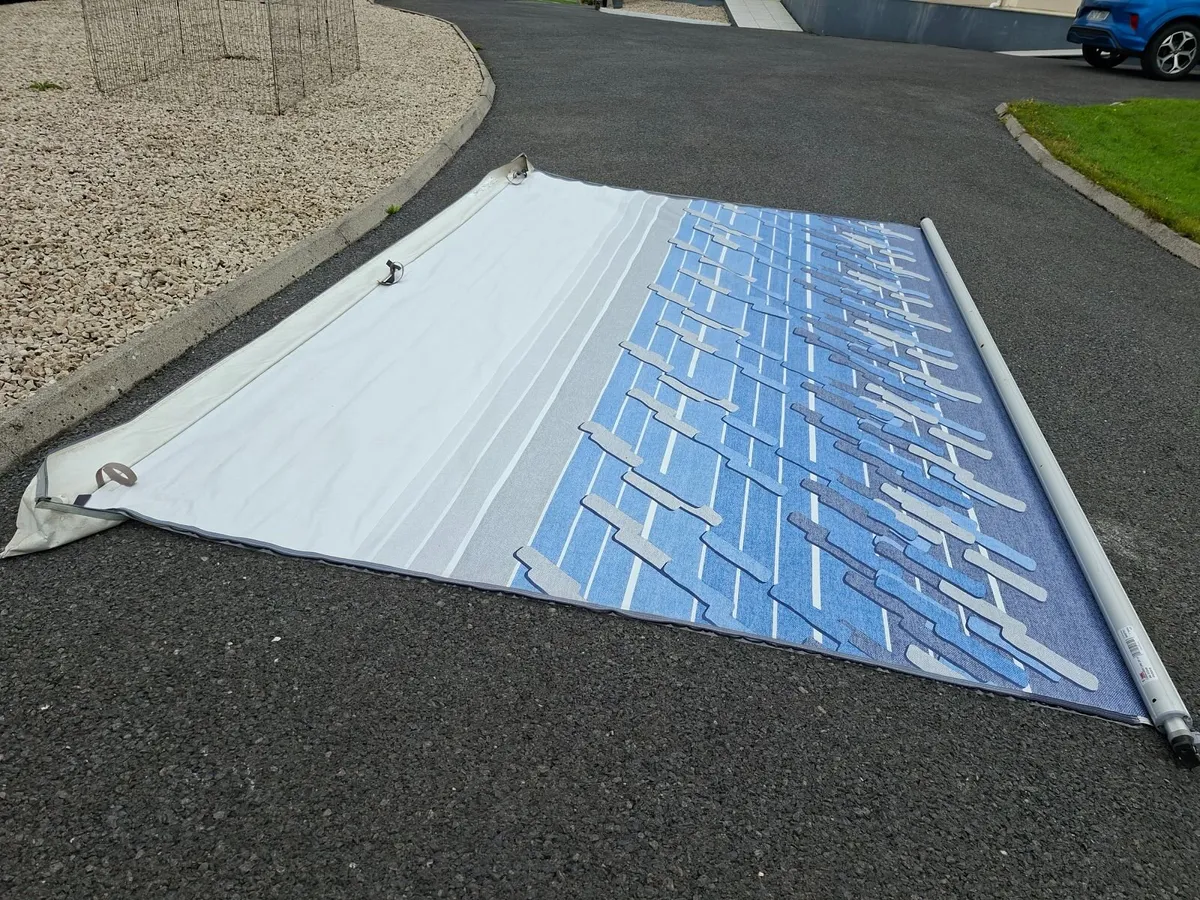 CaravanStore Awning - Image 1
