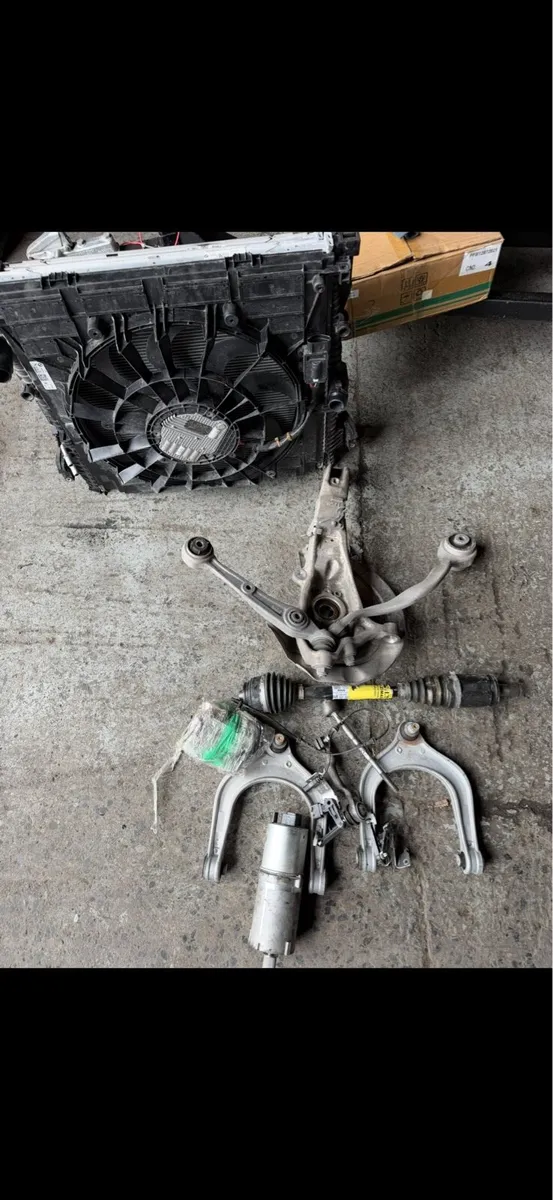 Parts BMW X5 g05 - Image 1