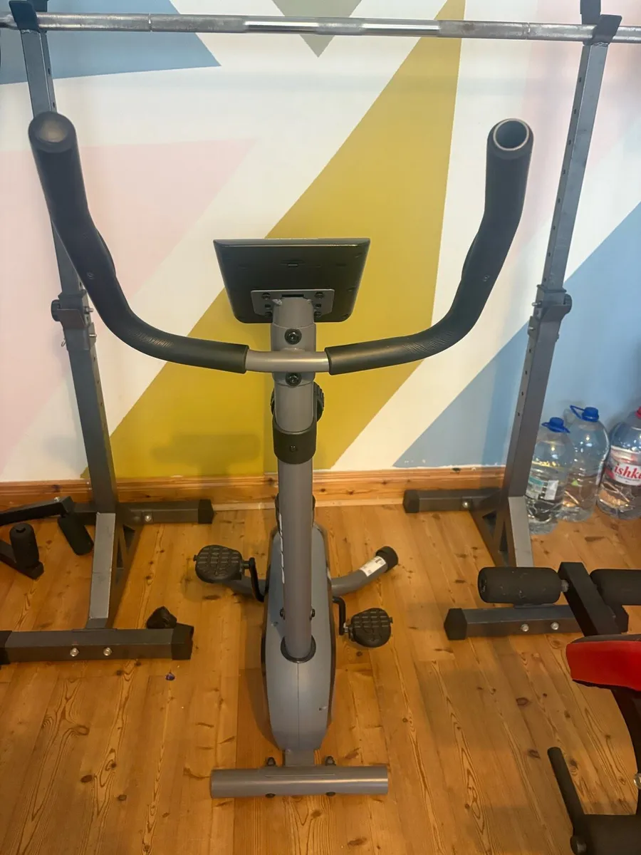 Exercise bike - Image 1