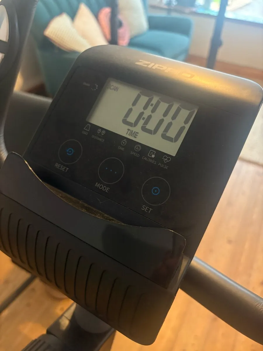 Exercise bike - Image 3