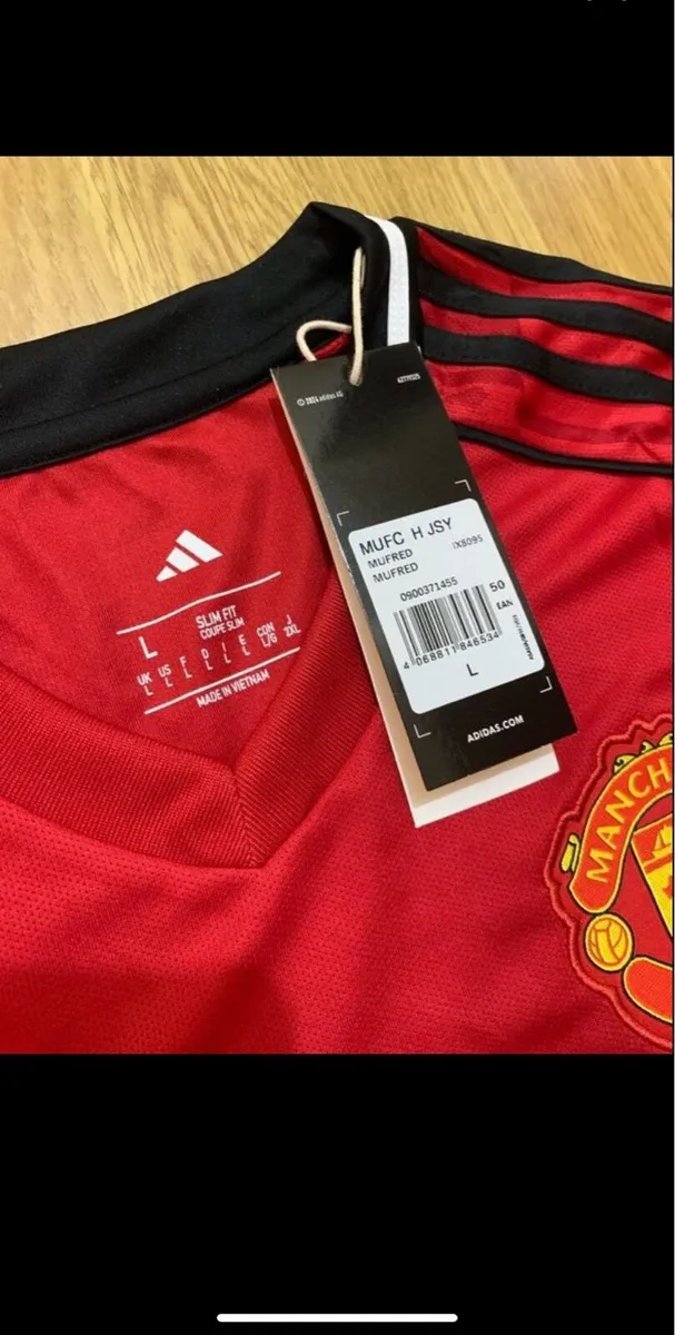 Manchester United Jersey 25/26 - Image 4