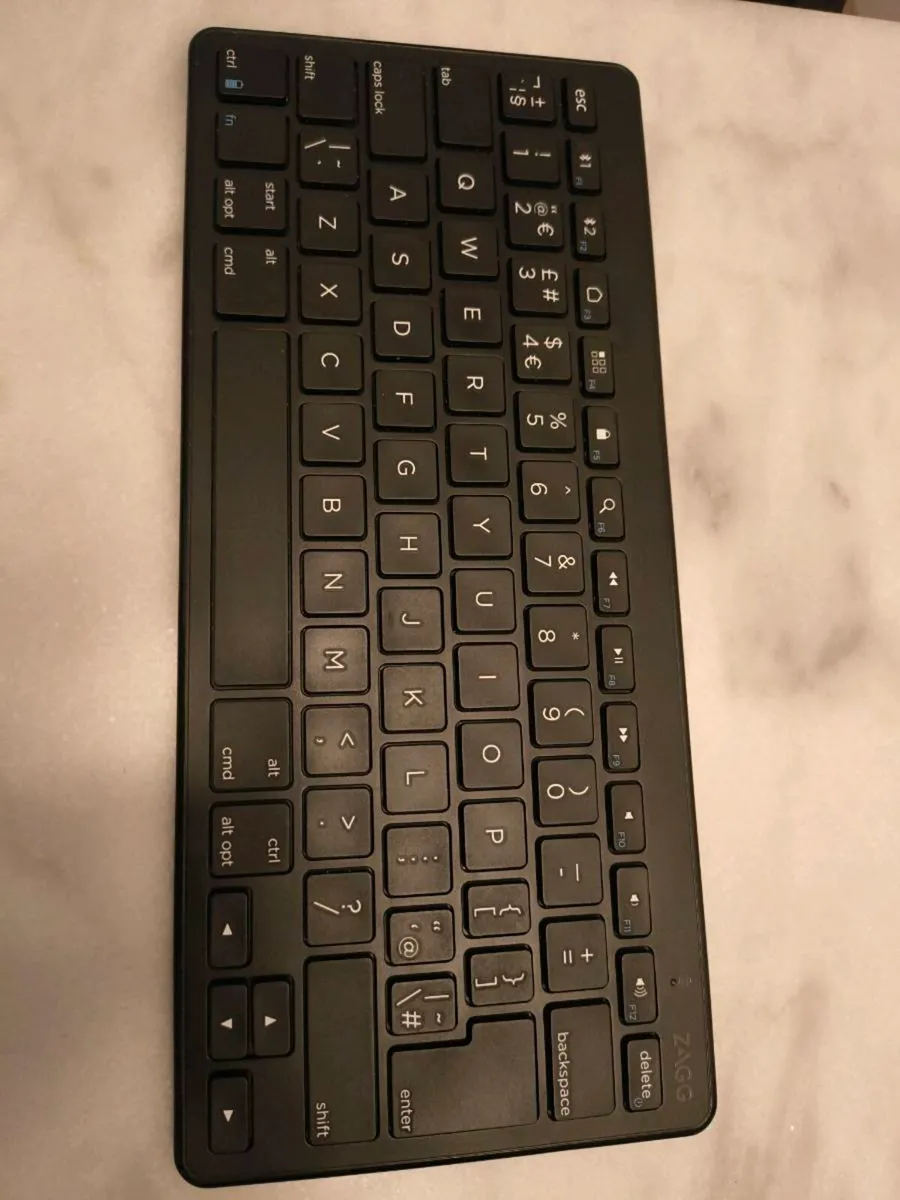 Zaag wireless bluetooth keyboard