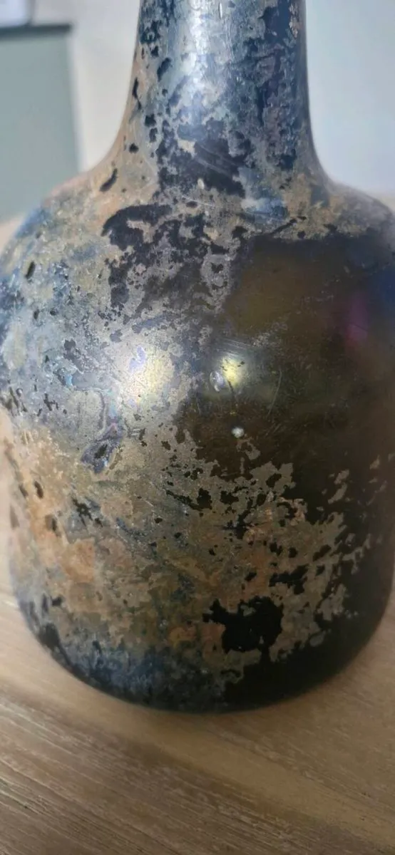 Antique bottle - Image 4