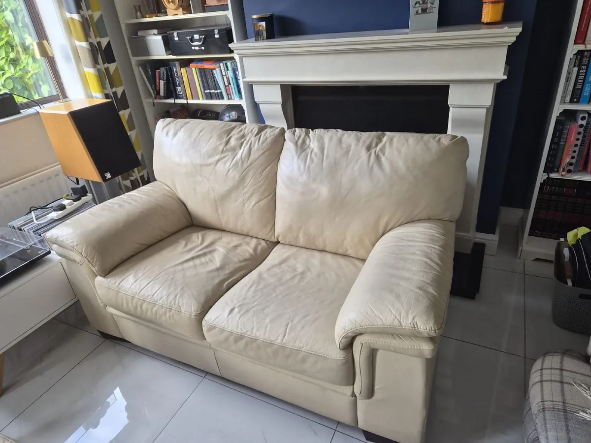 Pair of cream leather sofas - Image 2