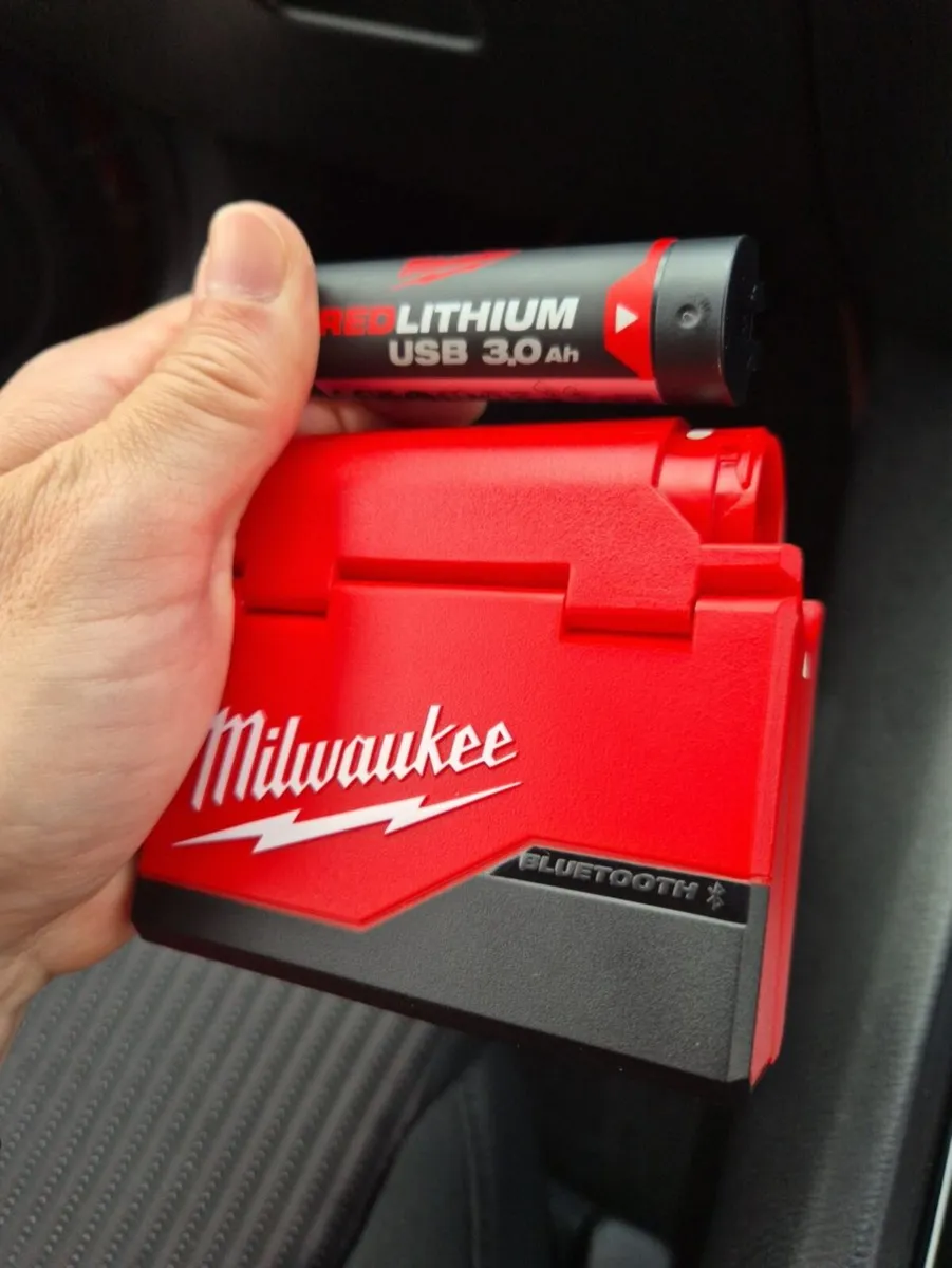 Milwaukee REDLITHIUM, Bluetooth Jobsite Ear Buds - Image 2