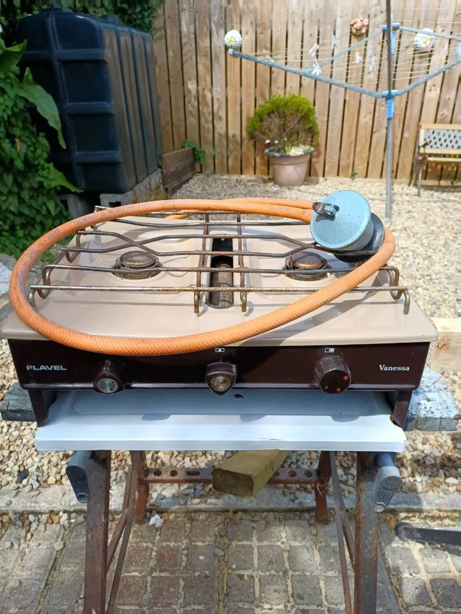 Vintage Breakfast Cooker - Image 1