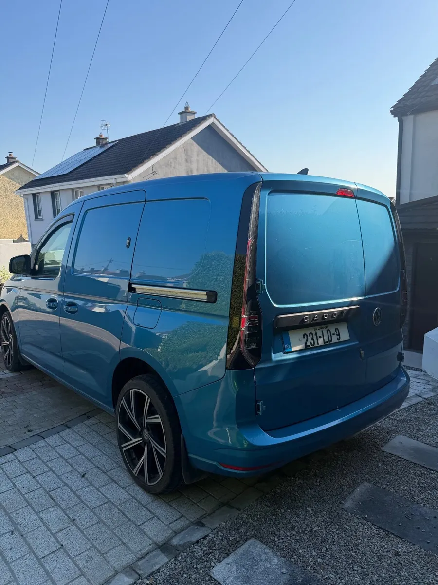 Volkswagen Caddy 2023  2.0 TDI 122BHP low mileage - Image 2