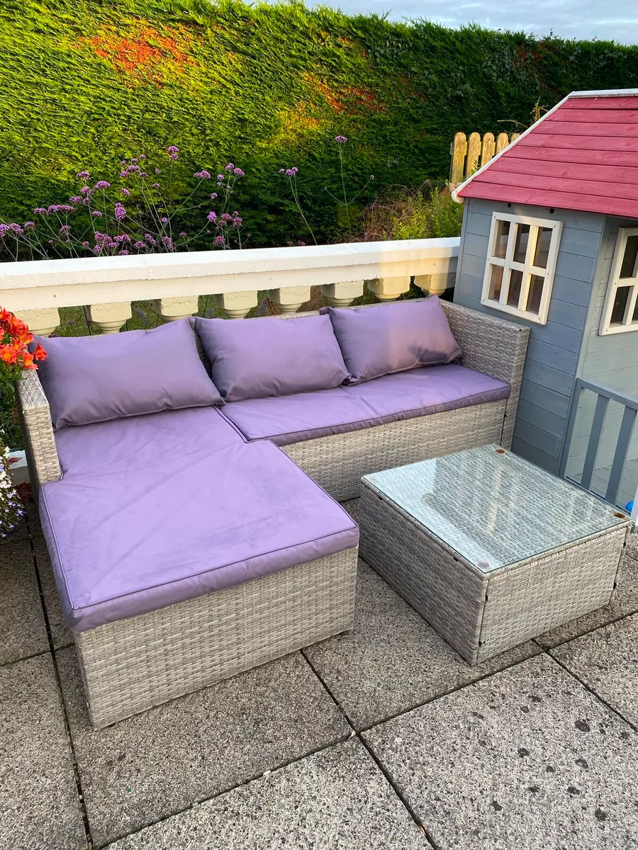 Garden furniture - Image 2