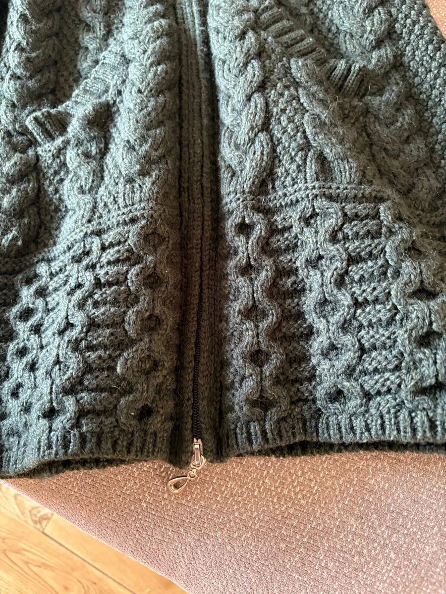 Aran knit long cardigan - Image 4
